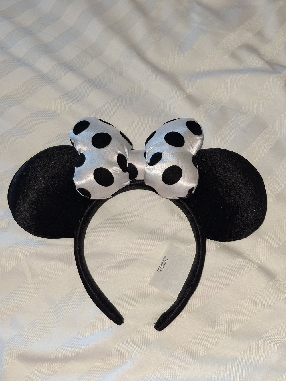 Disney Minnie Mouse Black & White Polka Dot Satin Bow Ears Headband.
